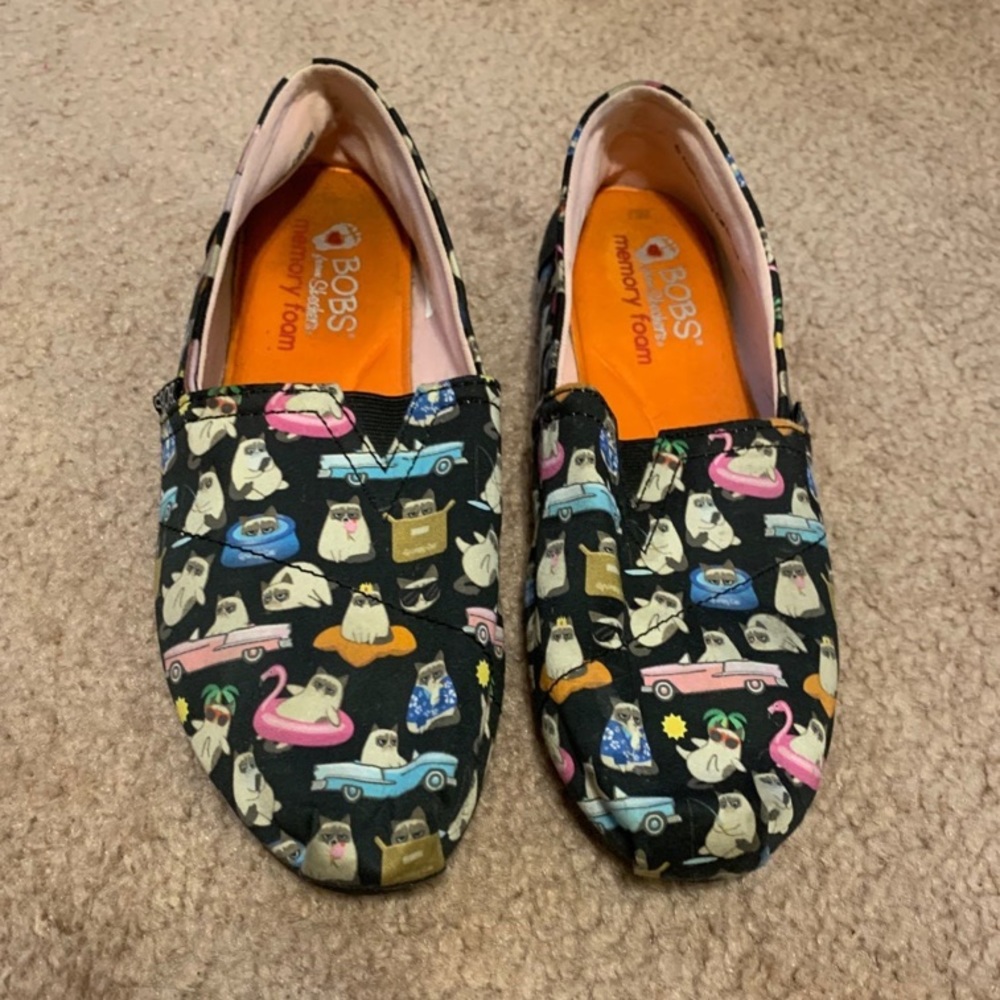 Skechers bobs canvas flats shoes grumpy cat collaboration grumpy cat vacay